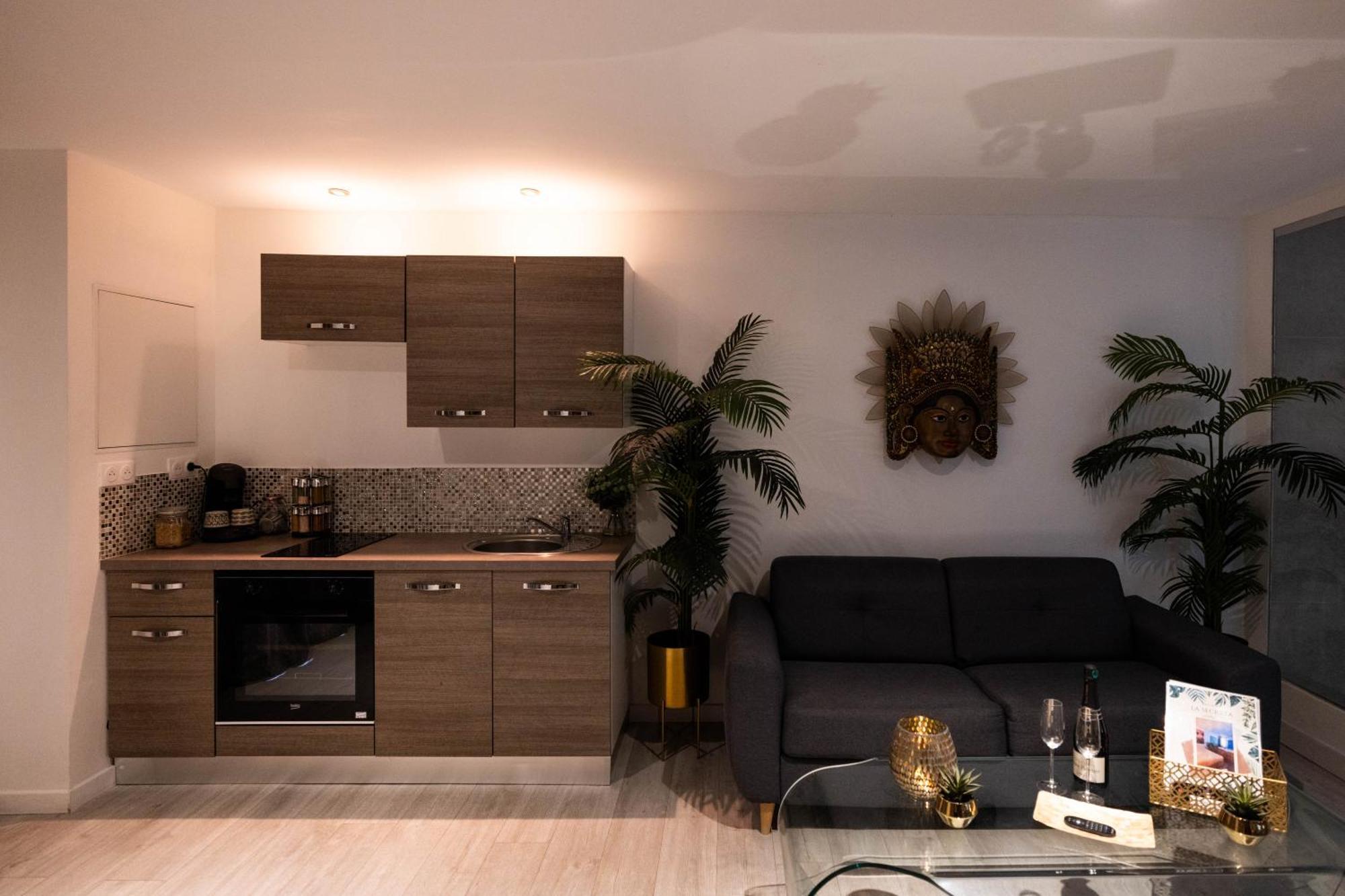 Suite And Spa La Perla Bianca Grabels Extérieur photo