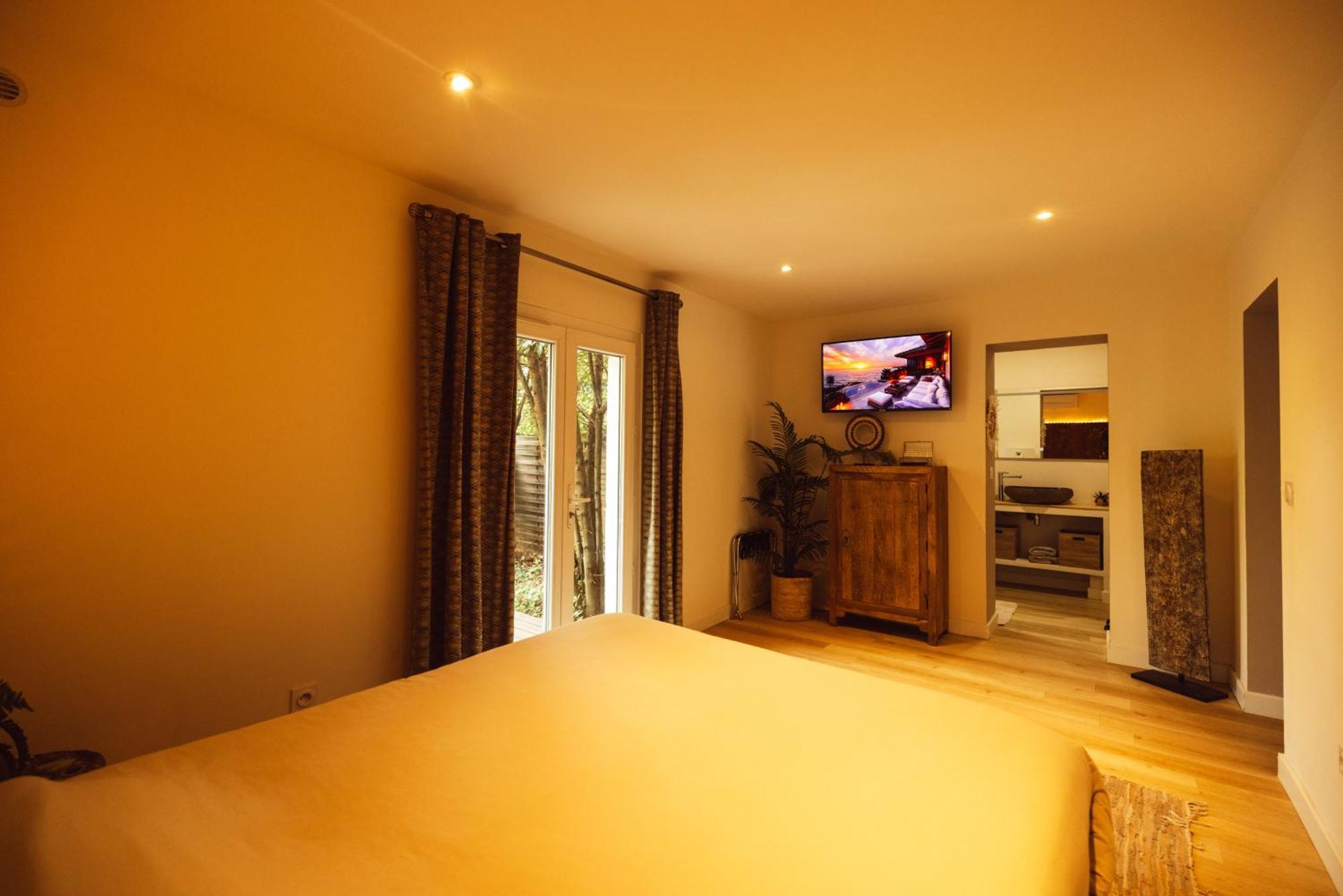 Suite And Spa La Perla Bianca Grabels Extérieur photo