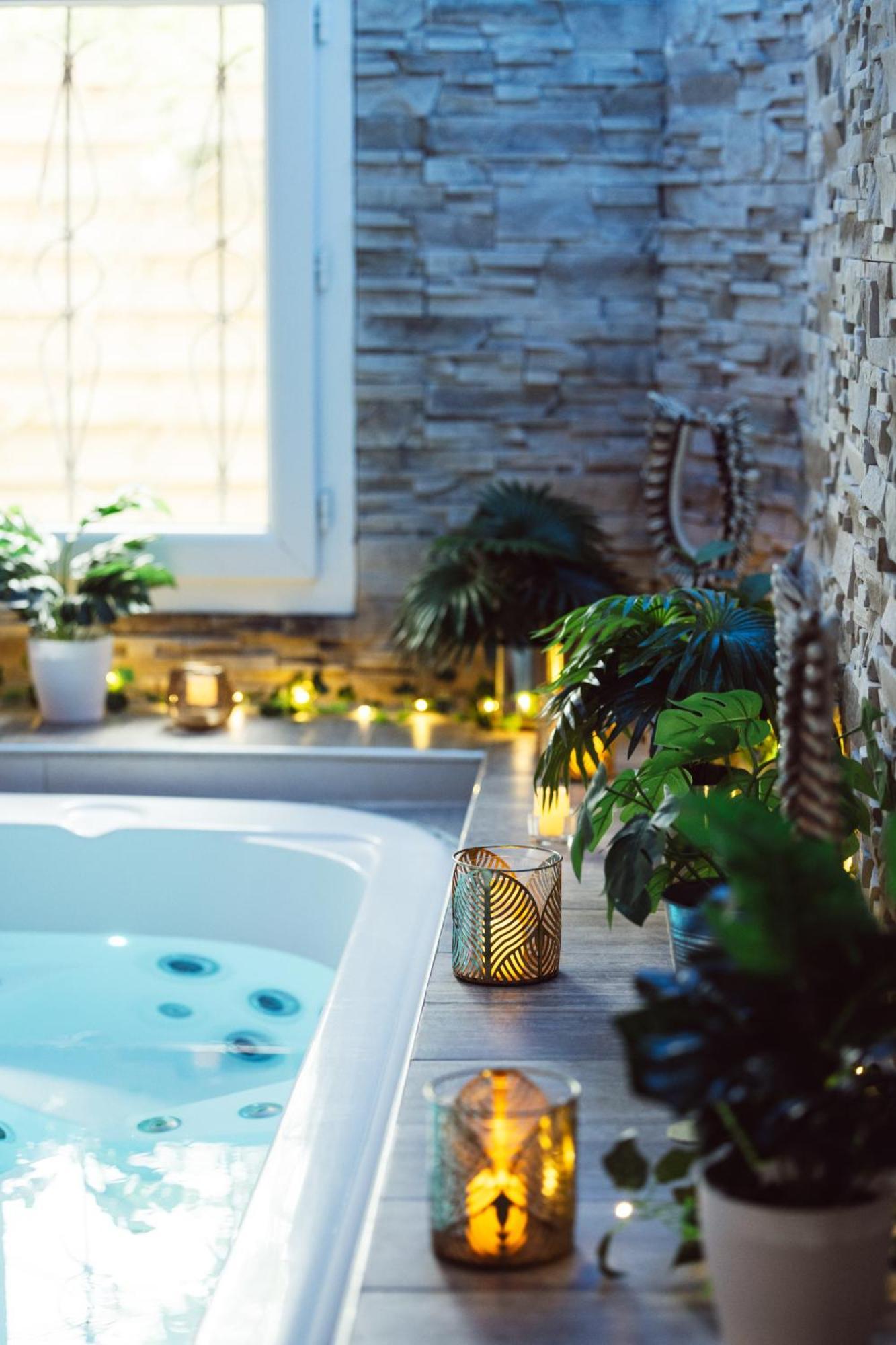 Suite And Spa La Perla Bianca Grabels Extérieur photo